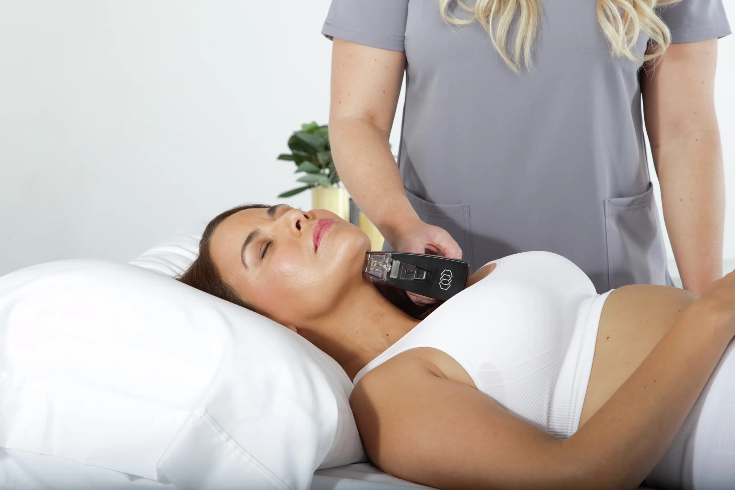 Morpheus8 RF Microneedling